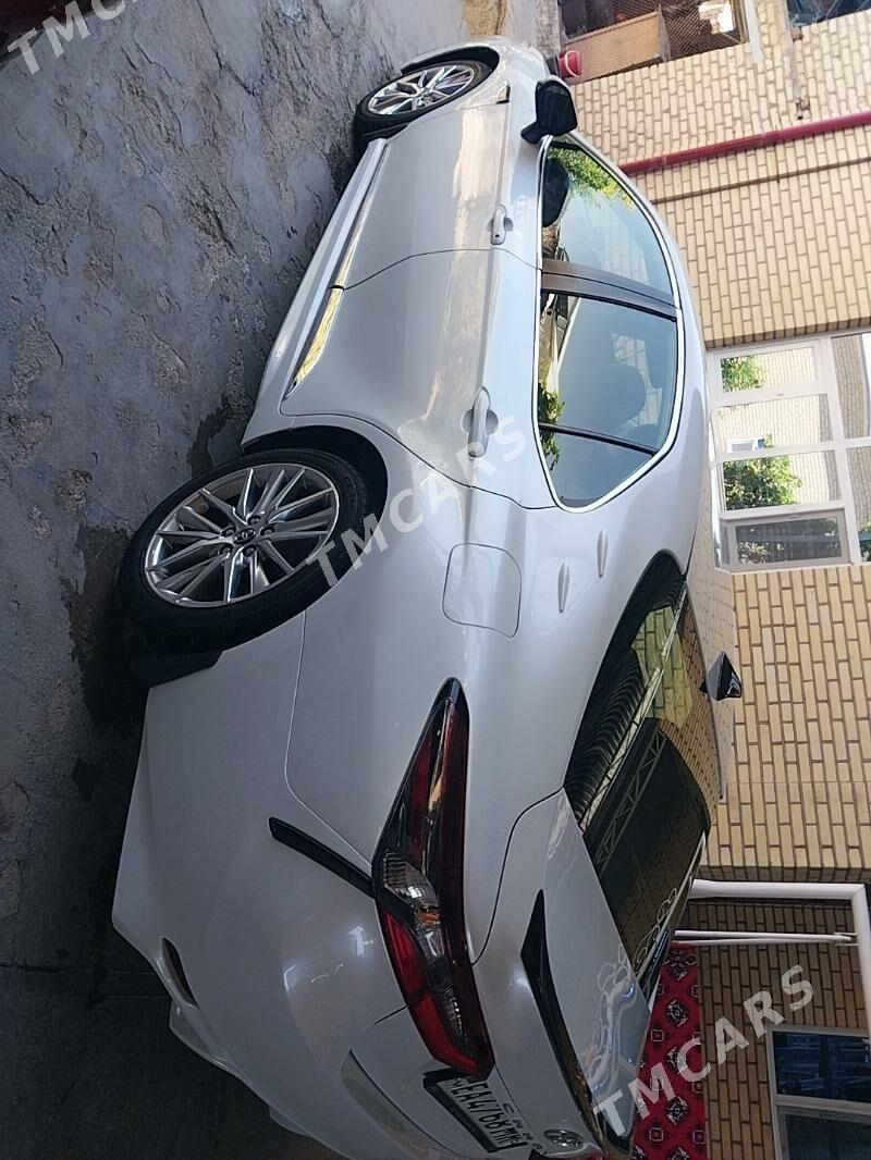 Toyota Camry 2022 - 330 000 TMT - Мары - img 3