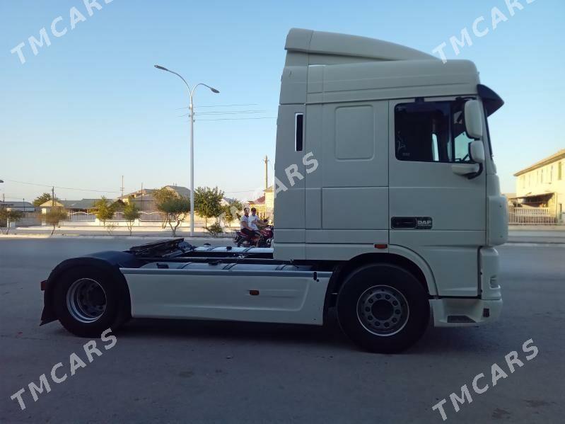 DAF FX 95 2002 - 540 000 TMT - Гумдаг - img 2