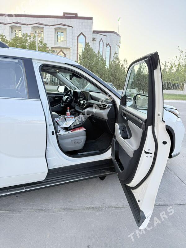 Toyota Highlander 2022 - 615 000 TMT - Туркменабат - img 8