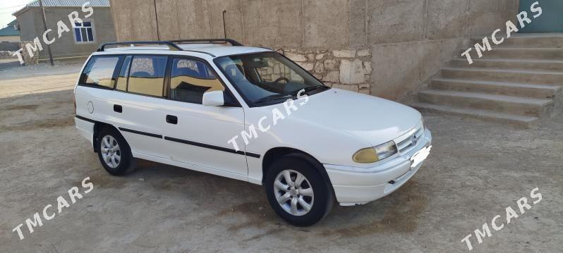 Opel Astra 1993 - 50 000 TMT - Türkmenbaşy - img 3