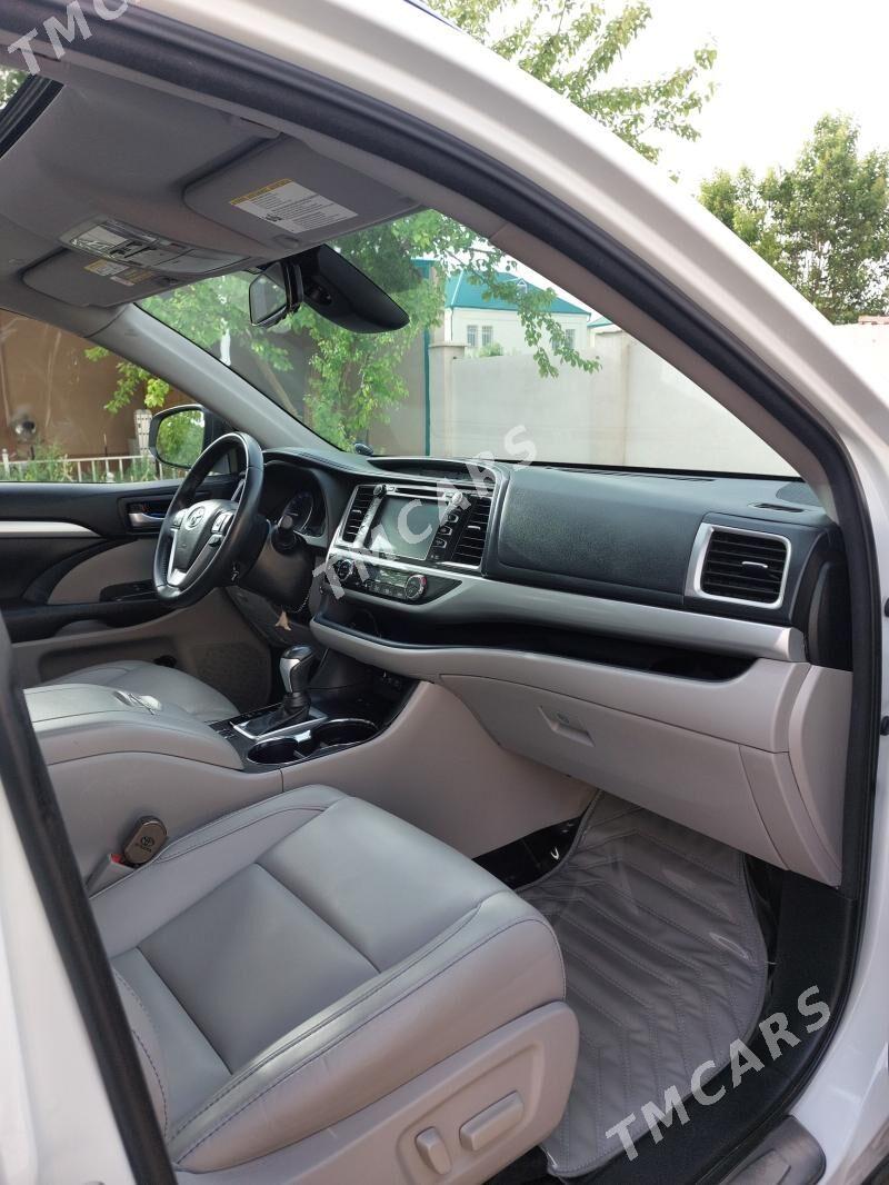 Toyota Highlander 2018 - 430 000 TMT - Çoganly - img 8