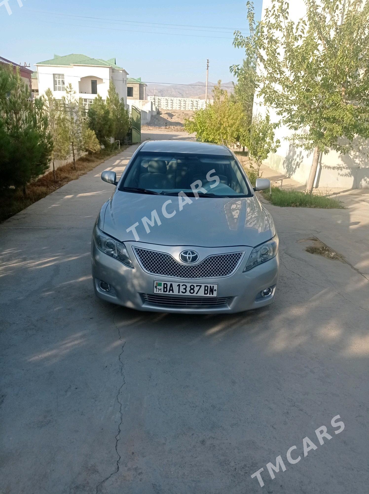 Toyota Camry 2010 - 143 000 TMT - Балканабат - img 9