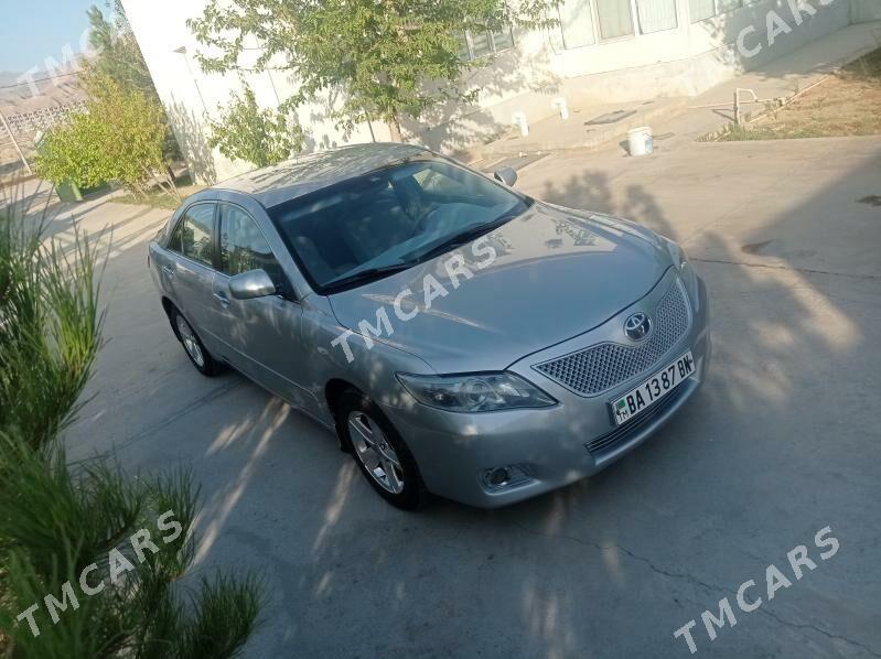 Toyota Camry 2010 - 143 000 TMT - Балканабат - img 7