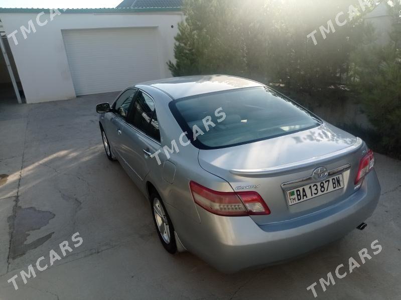 Toyota Camry 2010 - 143 000 TMT - Балканабат - img 6