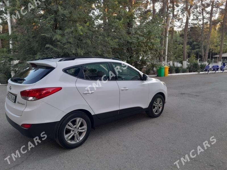 Hyundai Tucson 2011 - 170 000 TMT - Ашхабад - img 4