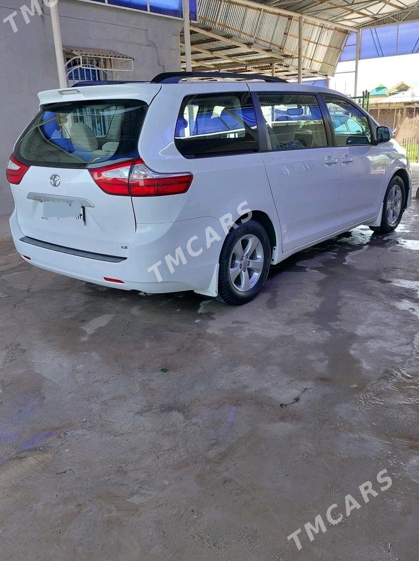 Toyota Sienna 2018 - 362 000 TMT - Gökdepe - img 4