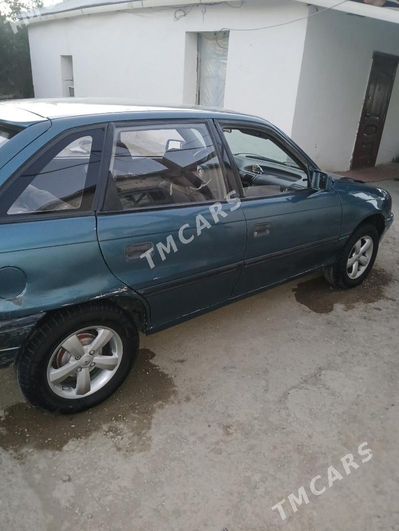 Opel Vectra 1992 - 27 000 TMT - Magtymguly - img 4