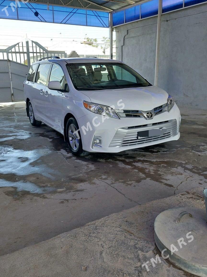 Toyota Sienna 2018 - 362 000 TMT - Gökdepe - img 2