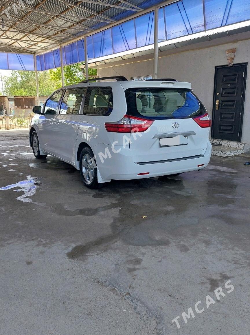 Toyota Sienna 2018 - 362 000 TMT - Gökdepe - img 3