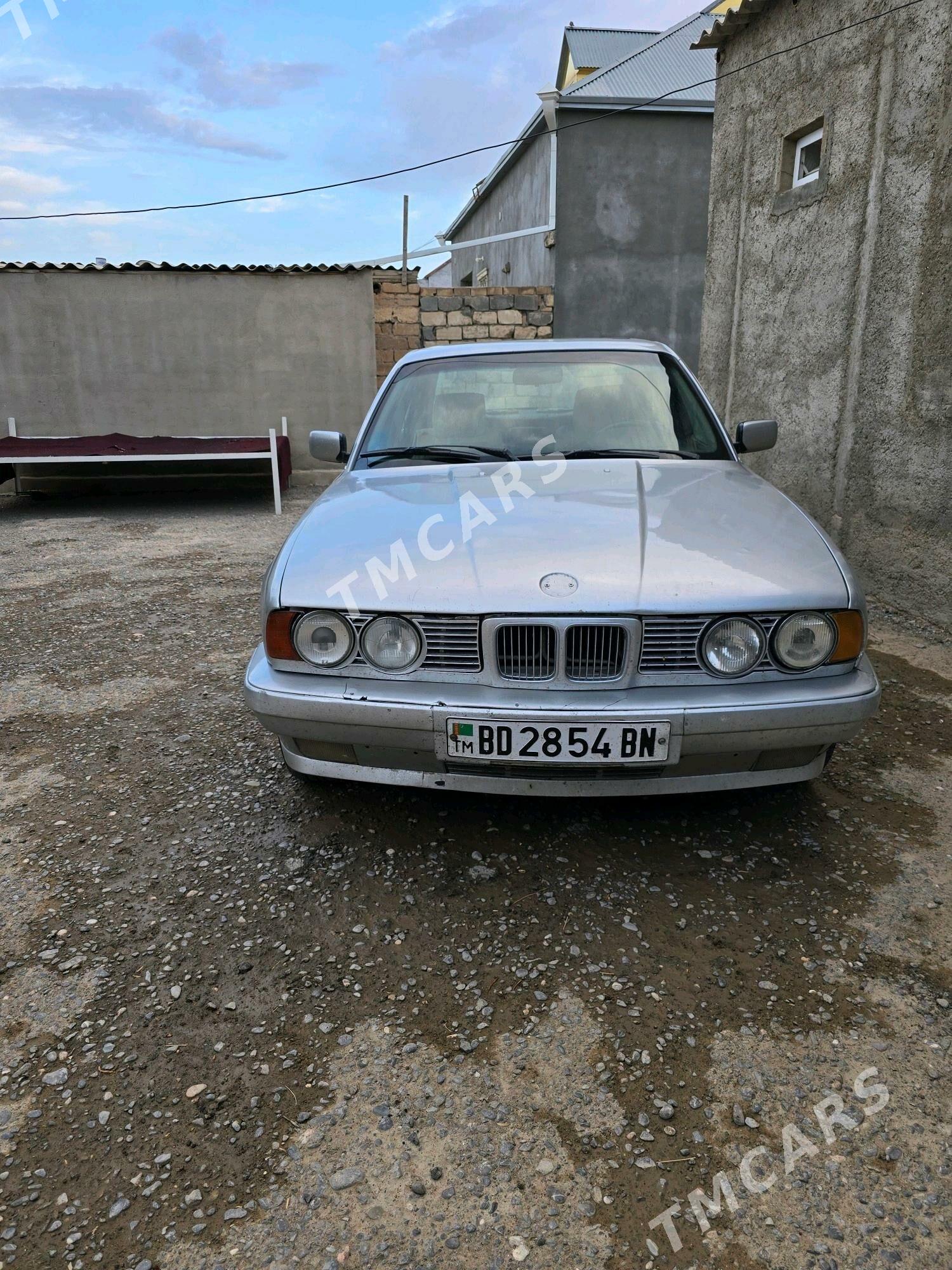 BMW 525 1993 - 45 000 TMT - Gyzylarbat - img 2