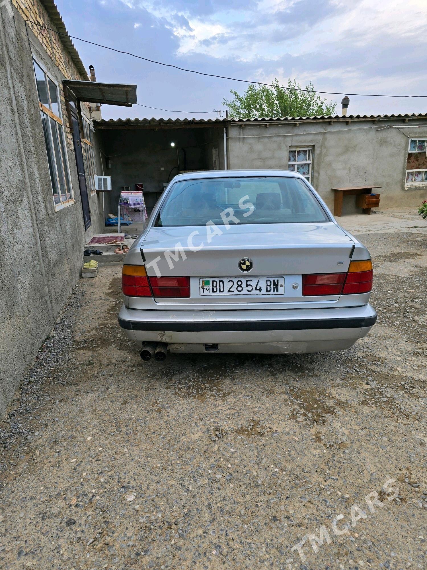 BMW 525 1993 - 45 000 TMT - Gyzylarbat - img 4