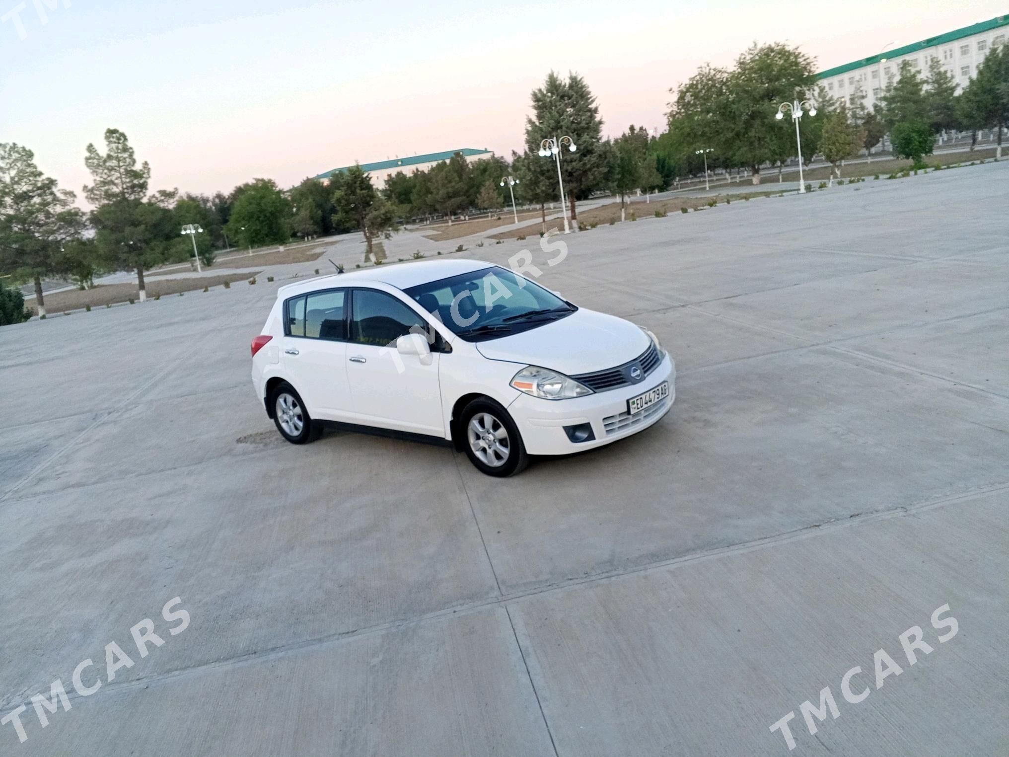 Nissan Versa 2009 - 128 000 TMT - Ашхабад - img 1