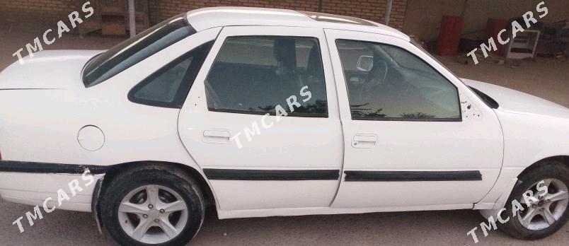 Opel Vectra 1991 - 28 000 TMT - Wekilbazar - img 1