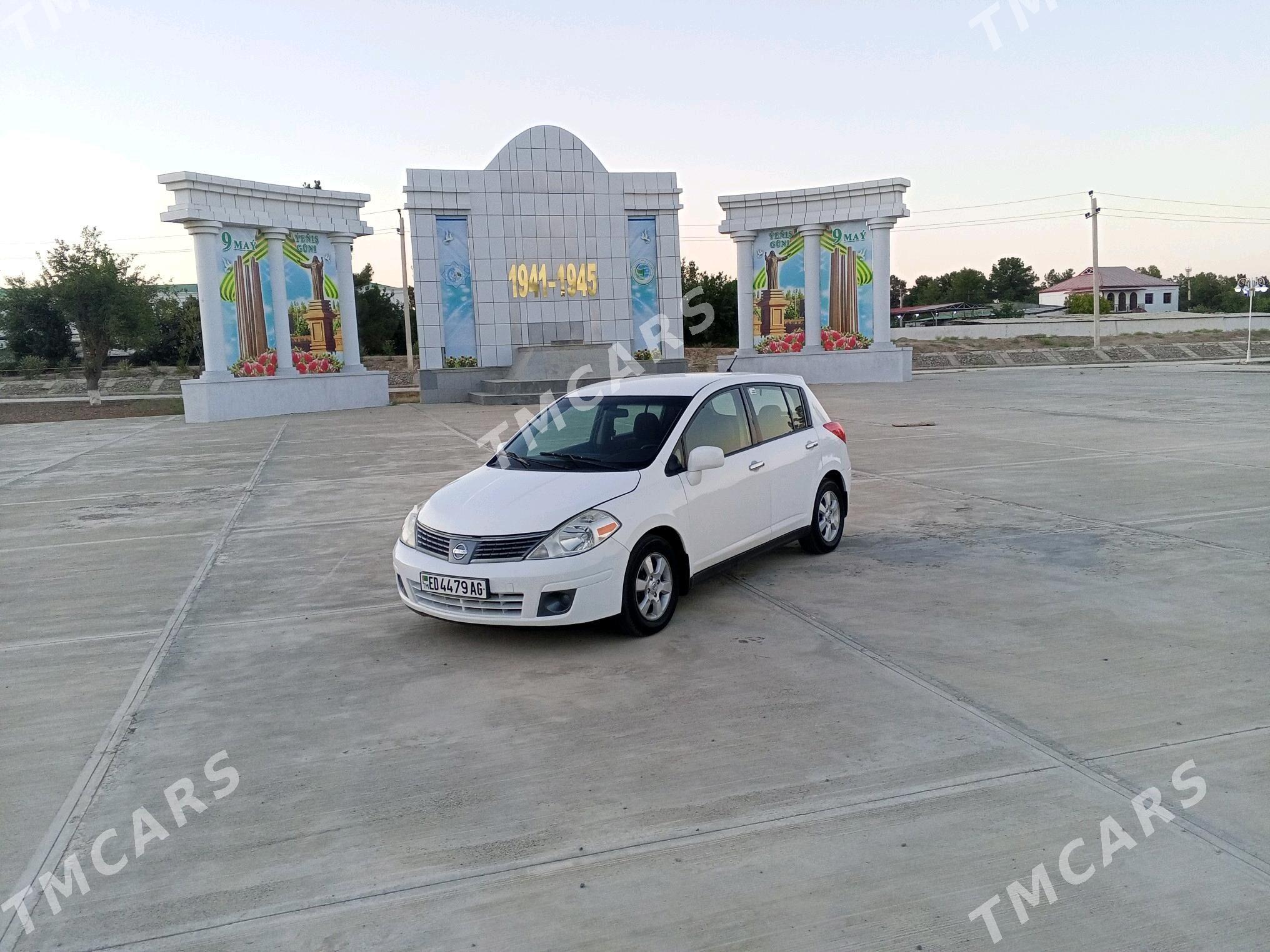 Nissan Versa 2009 - 128 000 TMT - Ашхабад - img 2