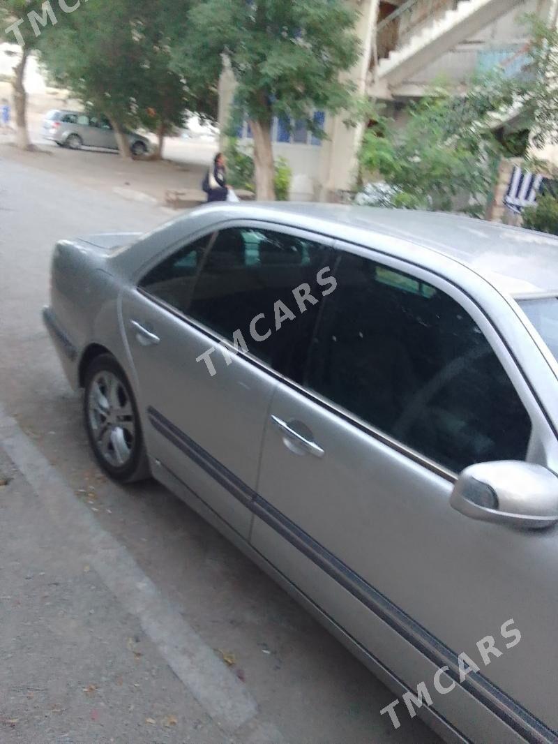 Mercedes-Benz E320 2000 - 105 000 TMT - Туркменбаши - img 2