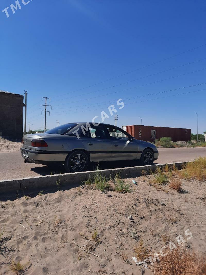 Opel Omega 1995 - 33 000 TMT - Дашогуз - img 8