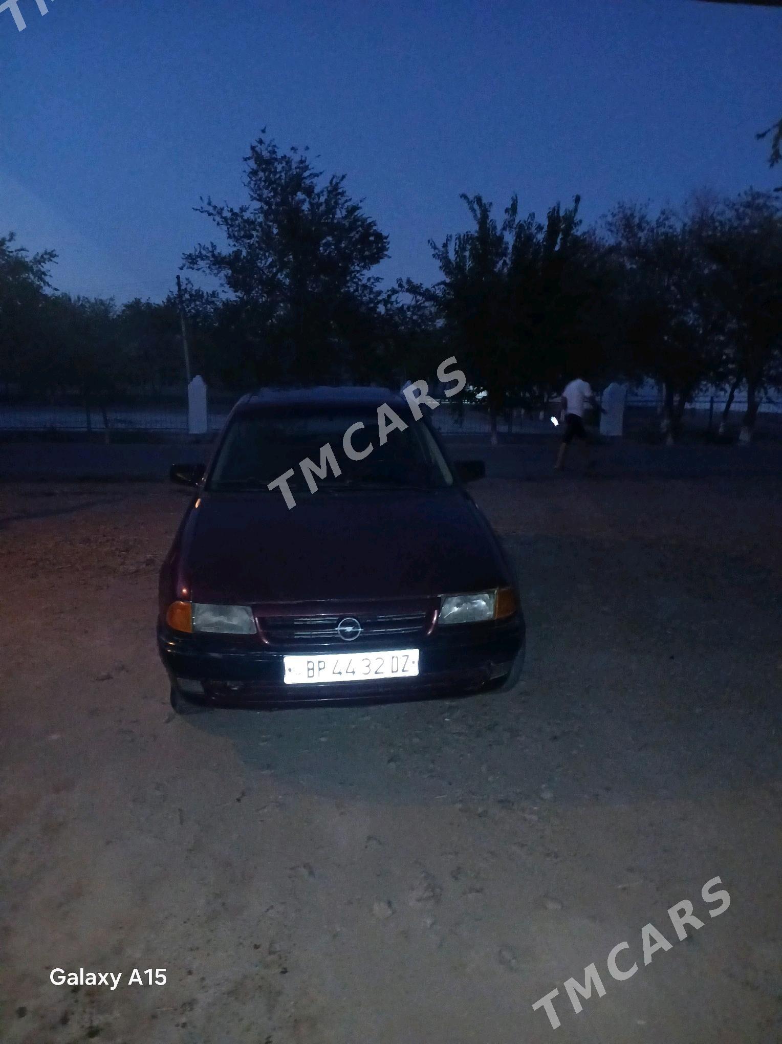 Opel Astra 1992 - 26 000 TMT - Gubadag - img 2