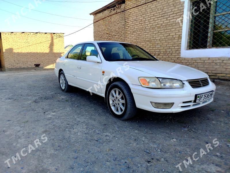 Toyota Camry 1999 - 110 000 TMT - Сакарчага - img 1