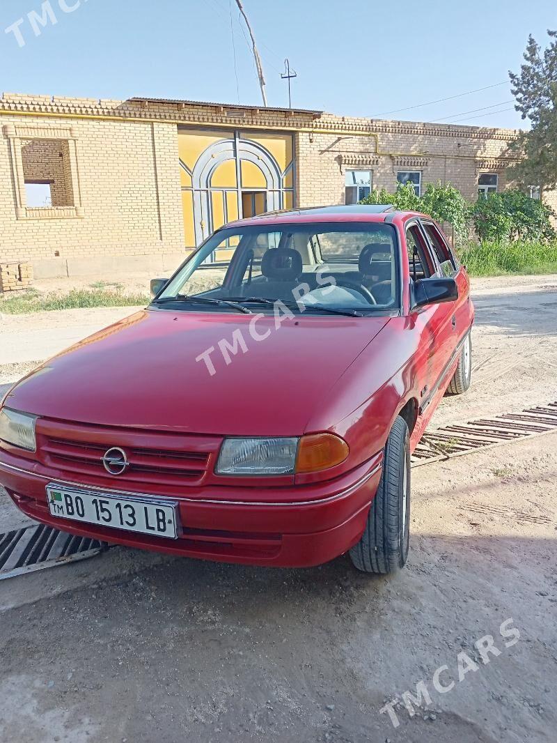 Opel Astra 1992 - 32 000 TMT - Çärjew - img 1