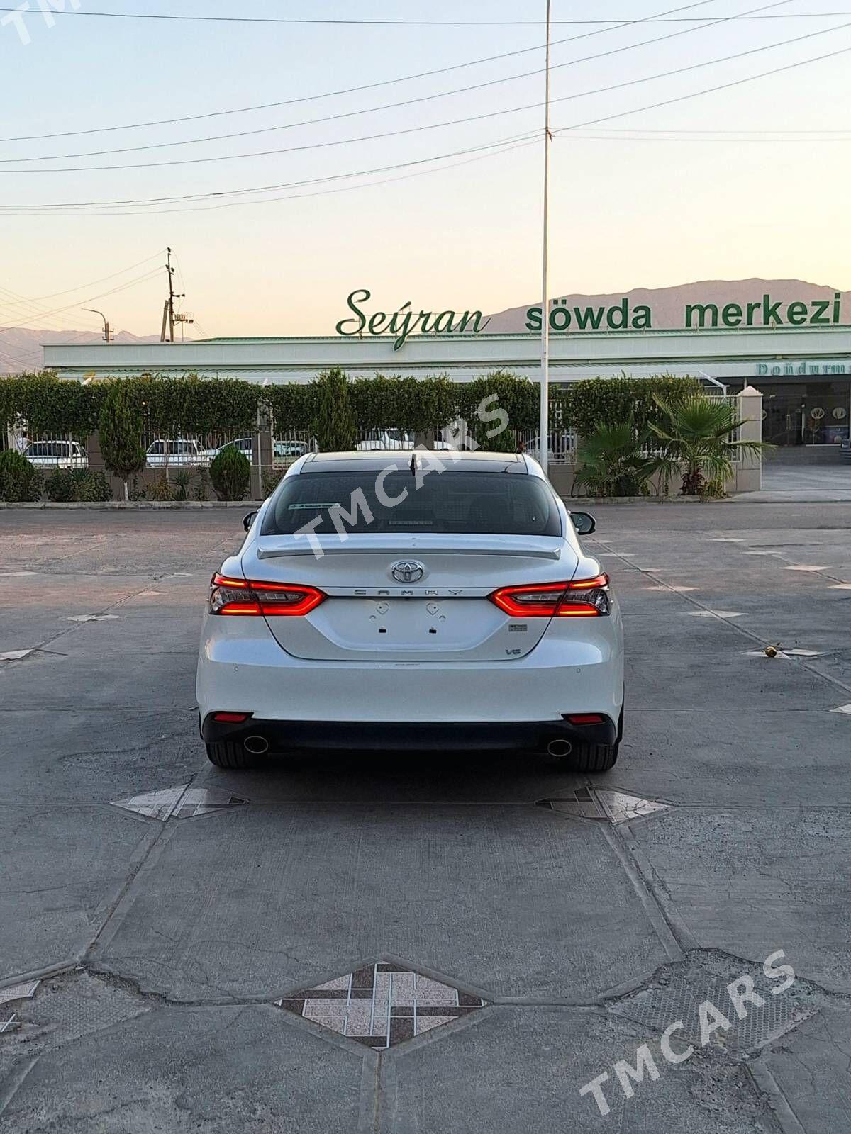 Toyota Camry 2023 - 550 000 TMT - Aşgabat - img 4