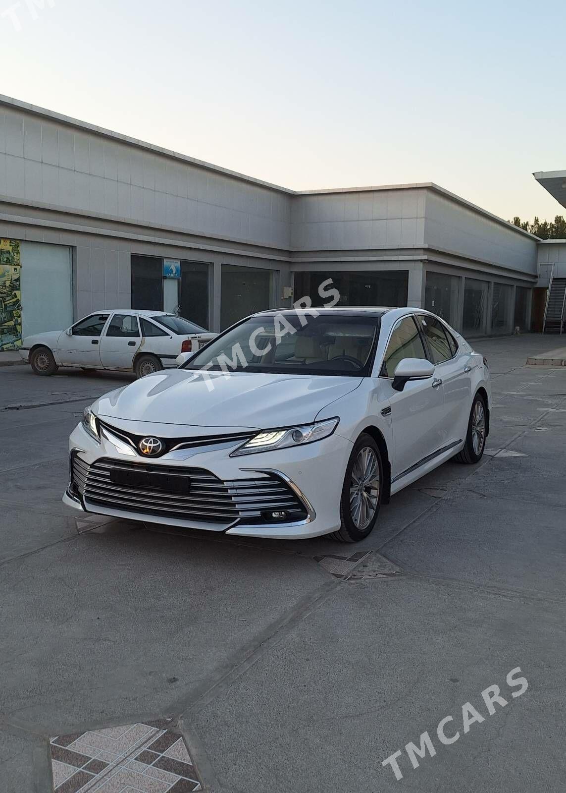 Toyota Camry 2023 - 550 000 TMT - Aşgabat - img 3