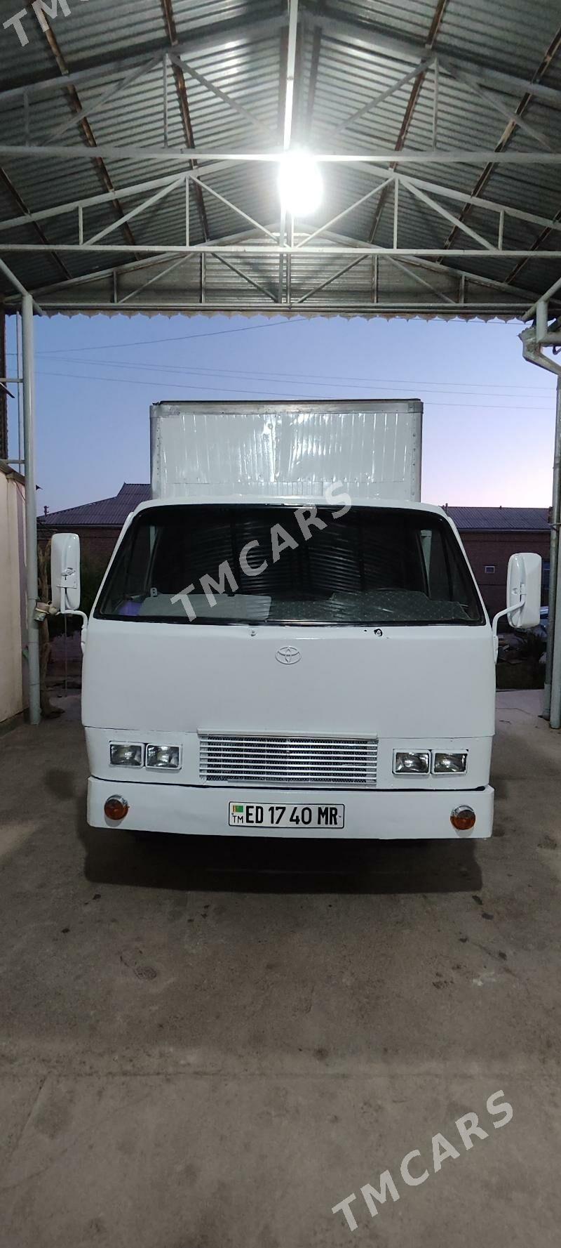 Toyota Dyna 1998 - 100 000 TMT - Векильбазар - img 4
