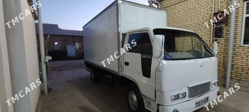 Toyota Dyna 1998 - 100 000 TMT - Векильбазар - img 2