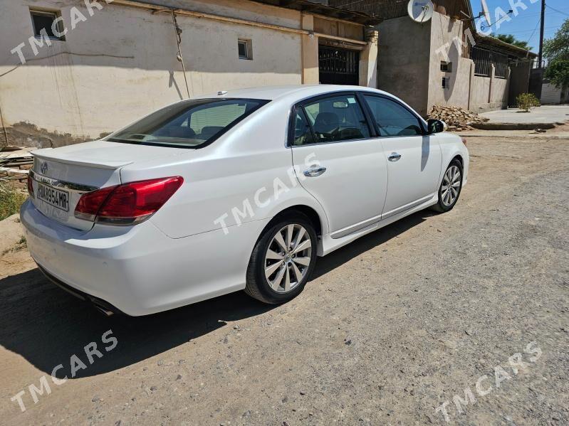 Toyota Avalon 2012 - 230 000 TMT - Мары - img 2