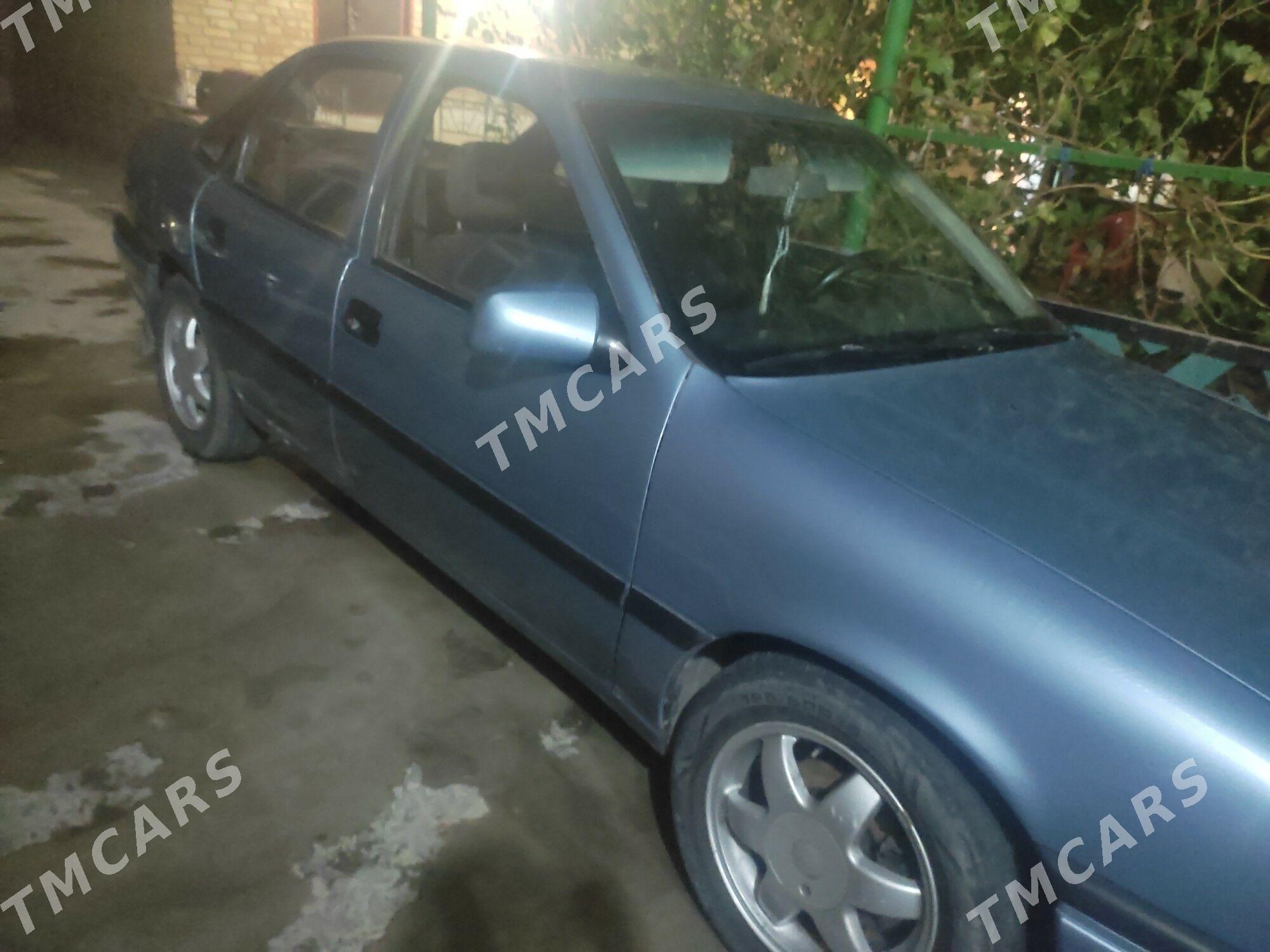 Opel Vectra 1993 - 45 000 TMT - Туркменабат - img 4