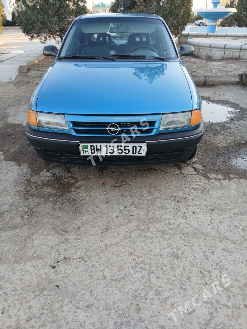 Opel Astra 1993 - 50 000 TMT - Дашогуз - img 3