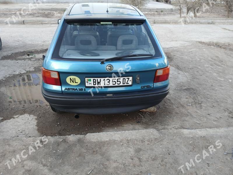 Opel Astra 1993 - 50 000 TMT - Дашогуз - img 1