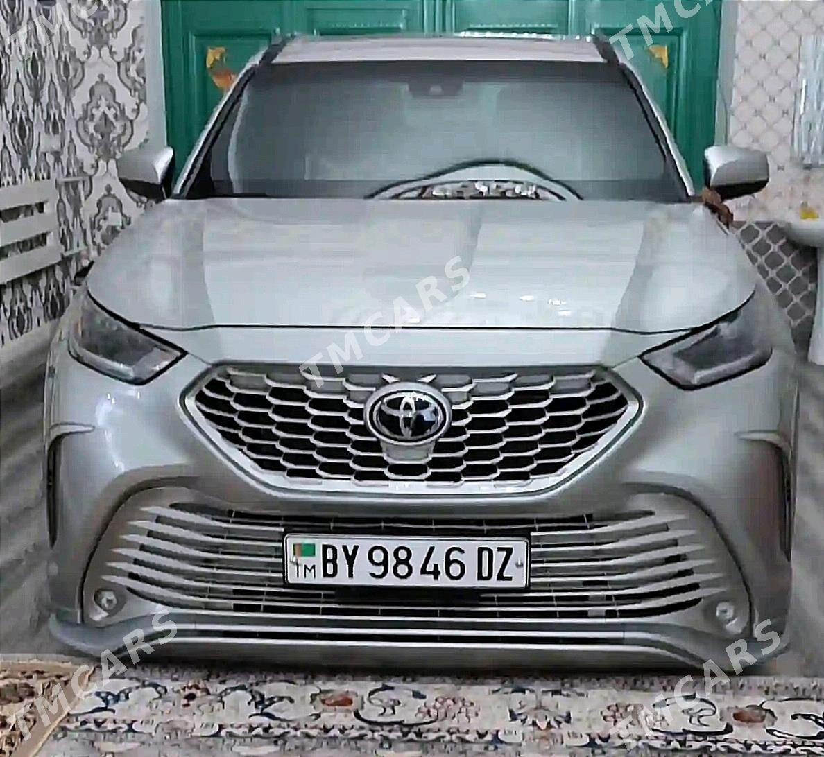 Toyota Highlander 2021 - 500 000 TMT - Кёнеургенч - img 4