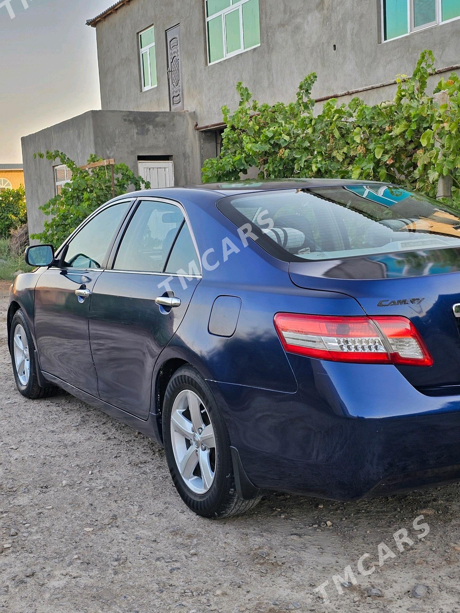 Toyota Camry 2010 - 135 000 TMT - Türkmenabat - img 2