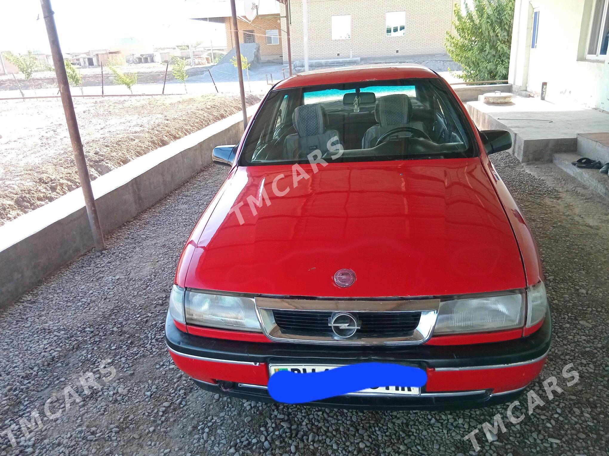 Opel Vectra 1989 - 19 000 TMT - Мургап - img 3