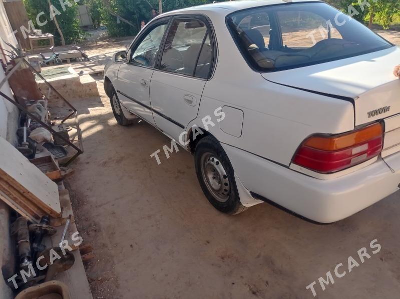 Toyota Corolla 1993 - 35 000 TMT - Saýat - img 3