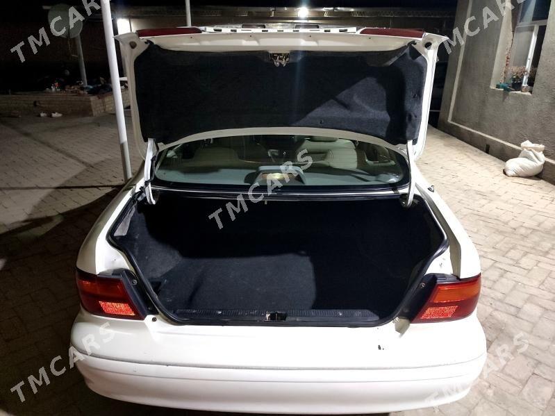 Toyota Avalon 1998 - 135 000 TMT - Байрамали - img 3