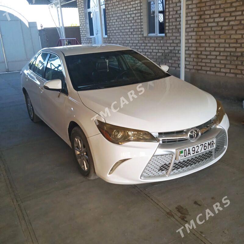 Toyota Camry 2017 - 250 000 TMT - Тагтабазар - img 4