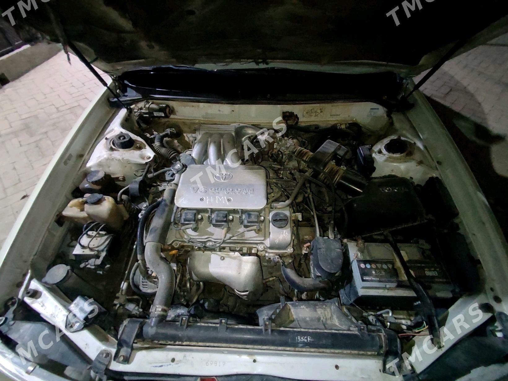 Toyota Avalon 1998 - 135 000 TMT - Байрамали - img 9