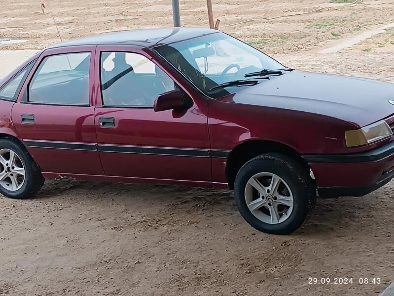 Opel Vectra 1989 - 26 000 TMT - Baýramaly - img 5