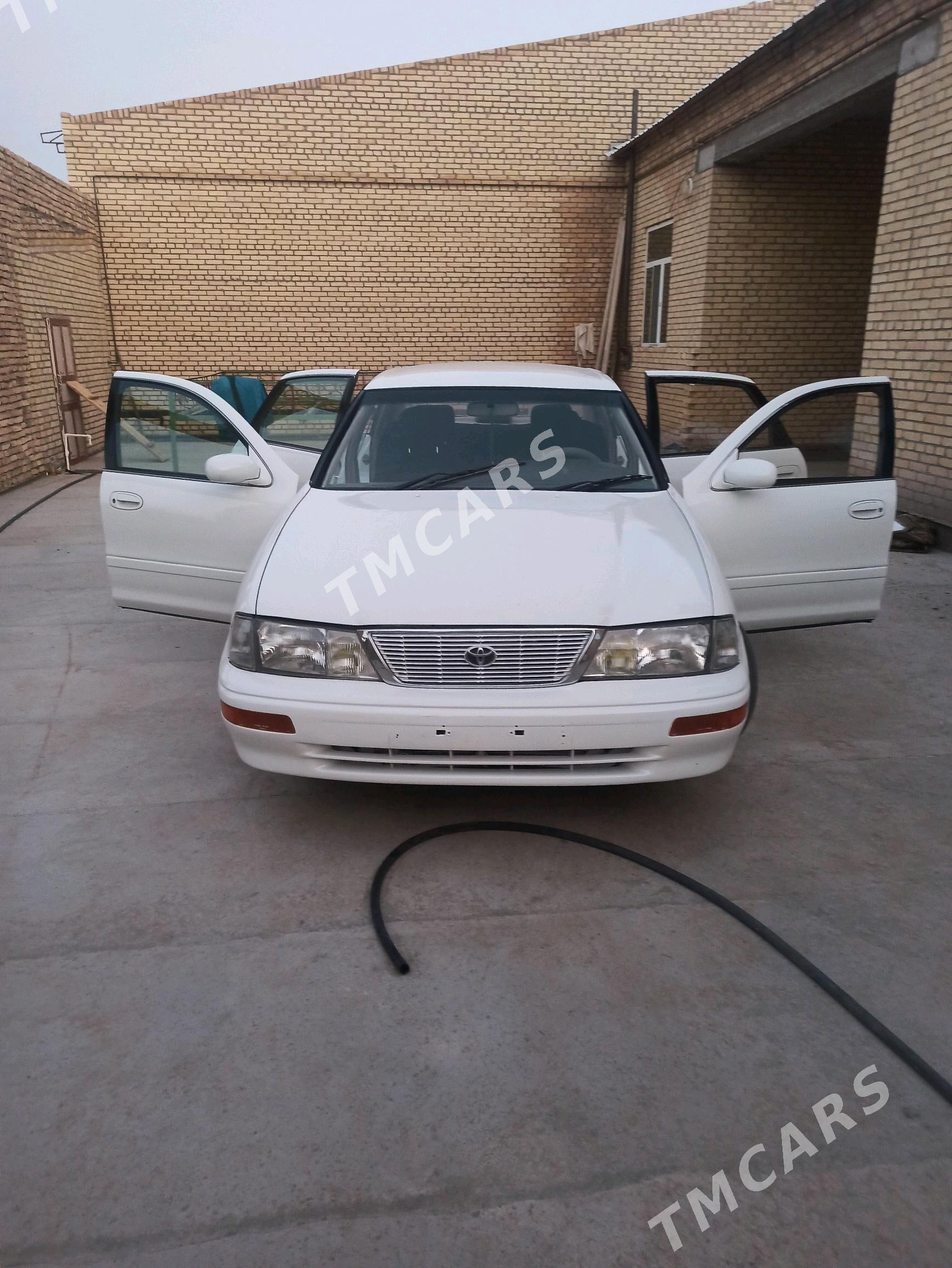 Toyota Avalon 1995 - 135 000 TMT - Türkmenabat - img 4