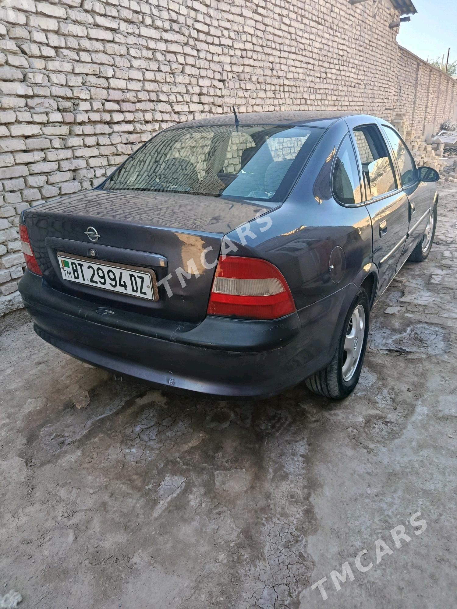 Opel Vectra 1996 - 40 000 TMT - Акдепе - img 2