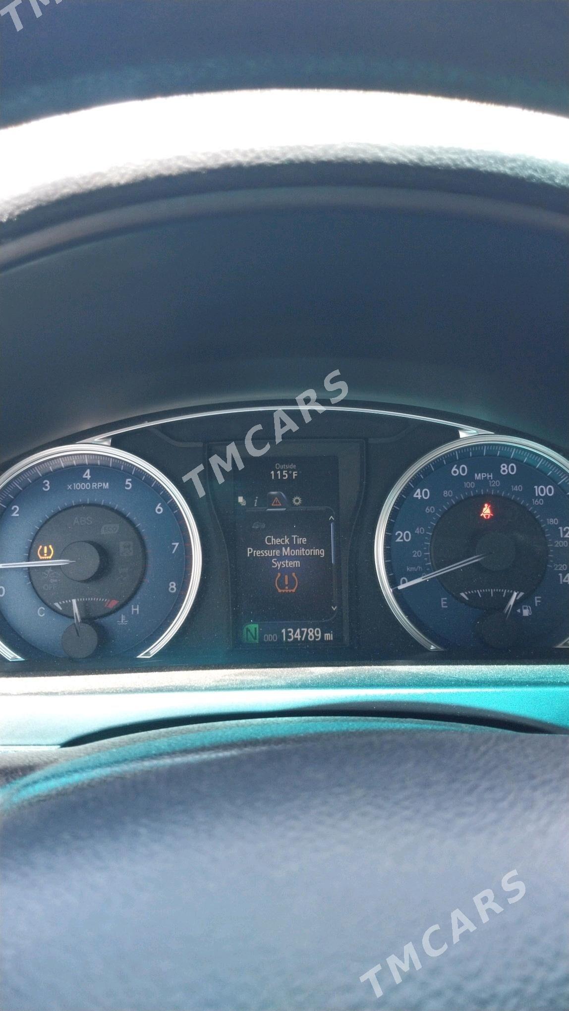 Toyota Camry 2017 - 245 000 TMT - Мары - img 8