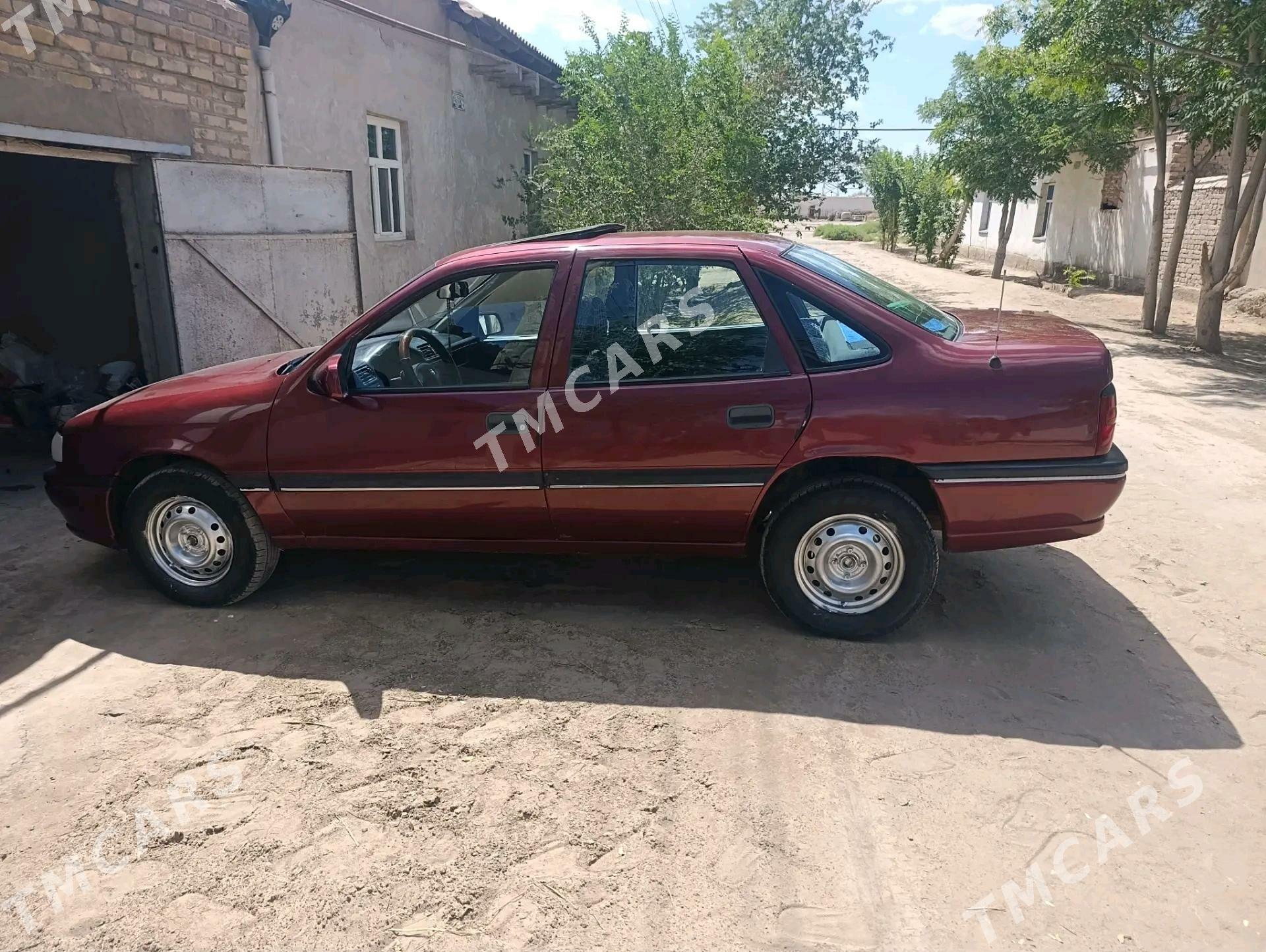 Opel Vectra 1994 - 40 000 TMT - Болдумсаз - img 2