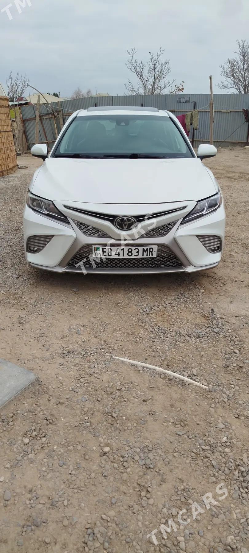 Toyota Camry 2019 - 350 000 TMT - Sakarçäge - img 7