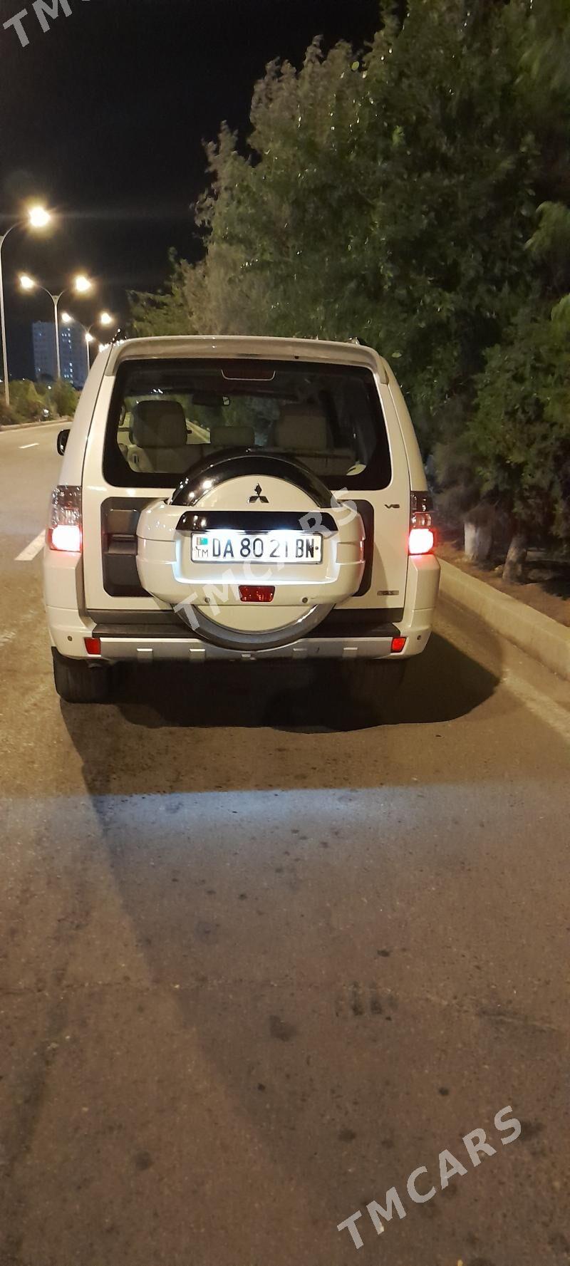 Mitsubishi Pajero 2010 - 240 000 TMT - Türkmenbaşy - img 5