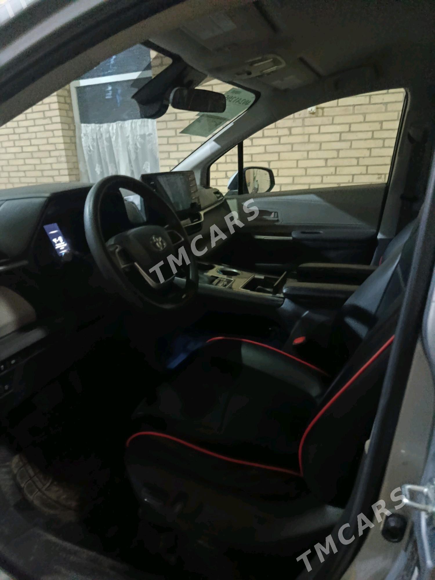 Toyota Sienna 2021 - 500 000 TMT - Дянев - img 5