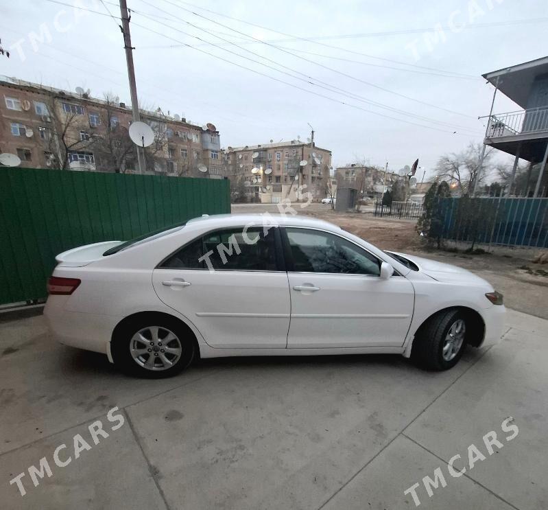 Toyota Camry 2011 - 200 000 TMT - Mary - img 4
