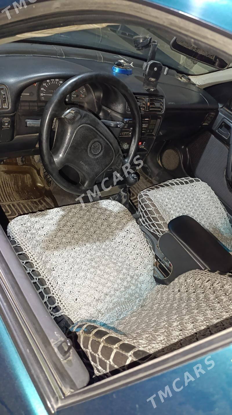 Opel Vectra 1994 - 44 000 TMT - Şabat etr. - img 3