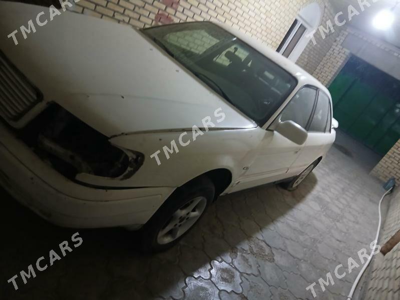 Audi 100 1993 - 15 000 TMT - Анев - img 4