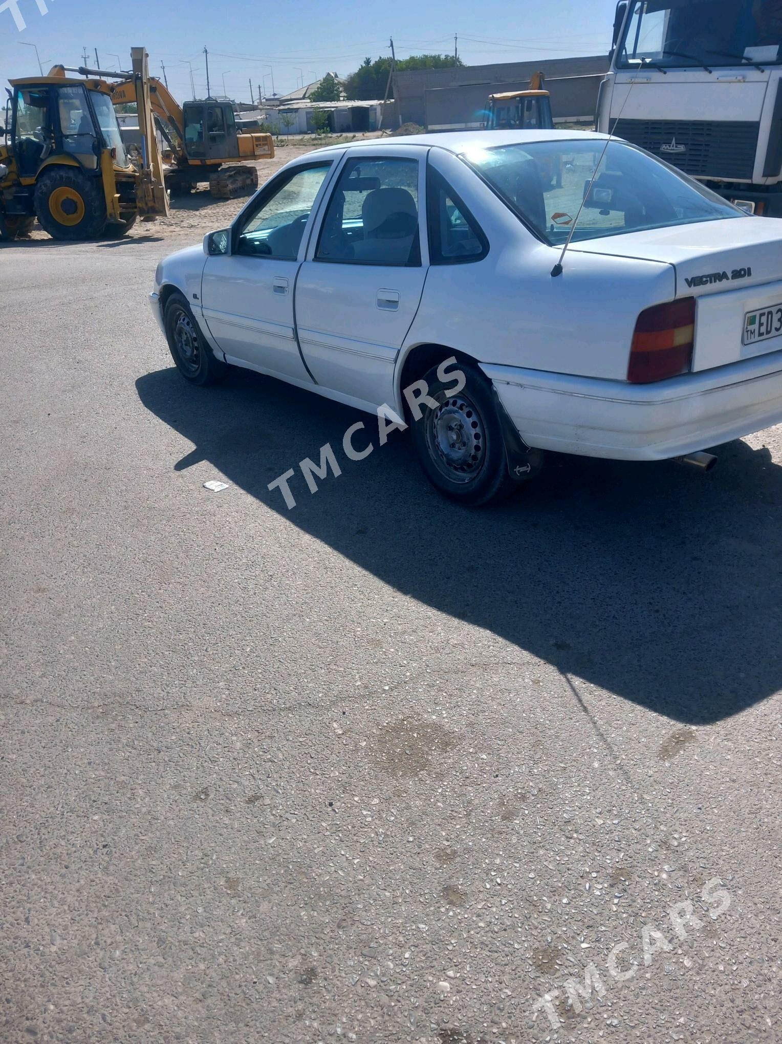 Opel Vectra 1990 - 27 000 TMT - Мургап - img 3